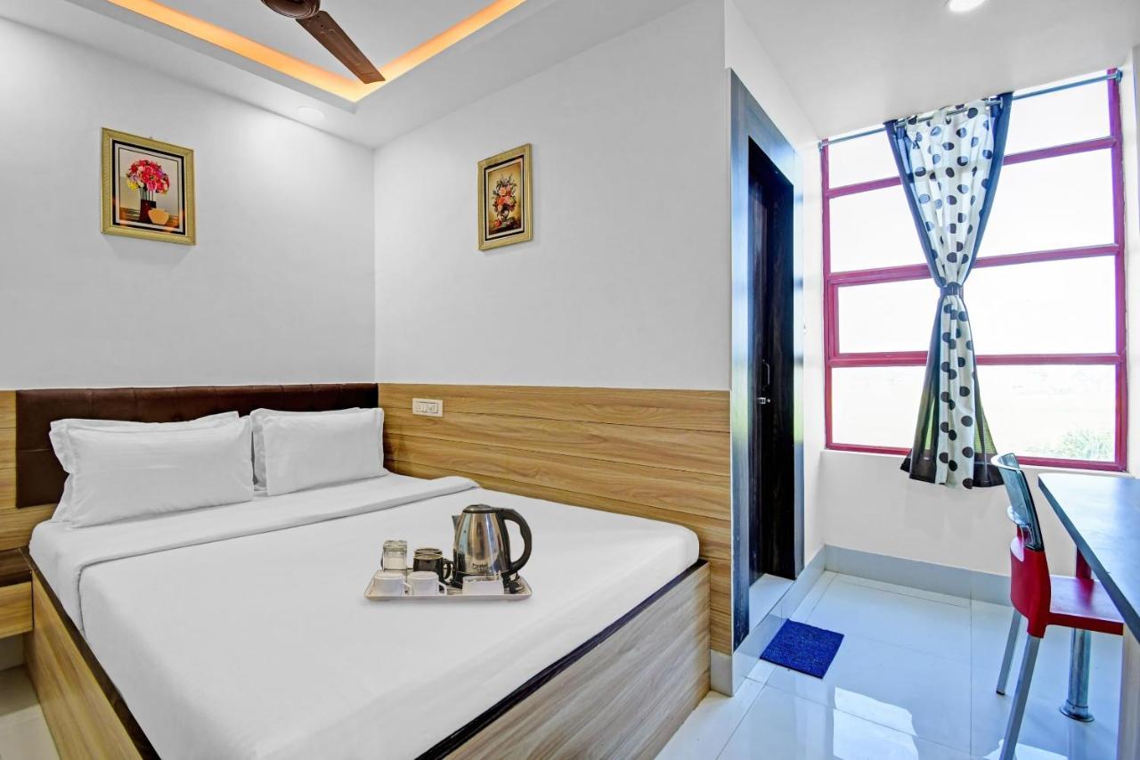 Oyo Townhouse 779 Gods County Hotel Tarapith Luaran gambar