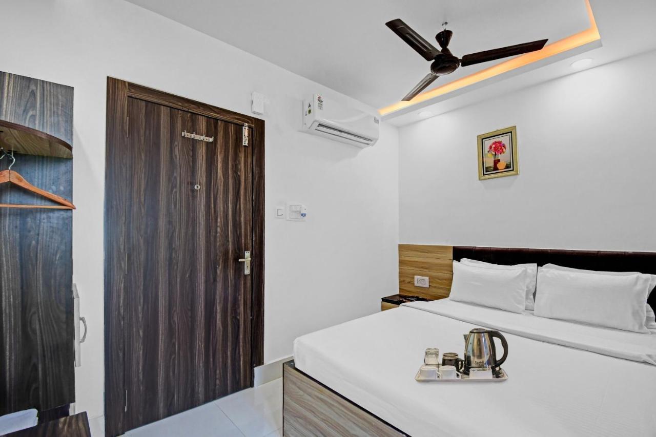 Oyo Townhouse 779 Gods County Hotel Tarapith Luaran gambar