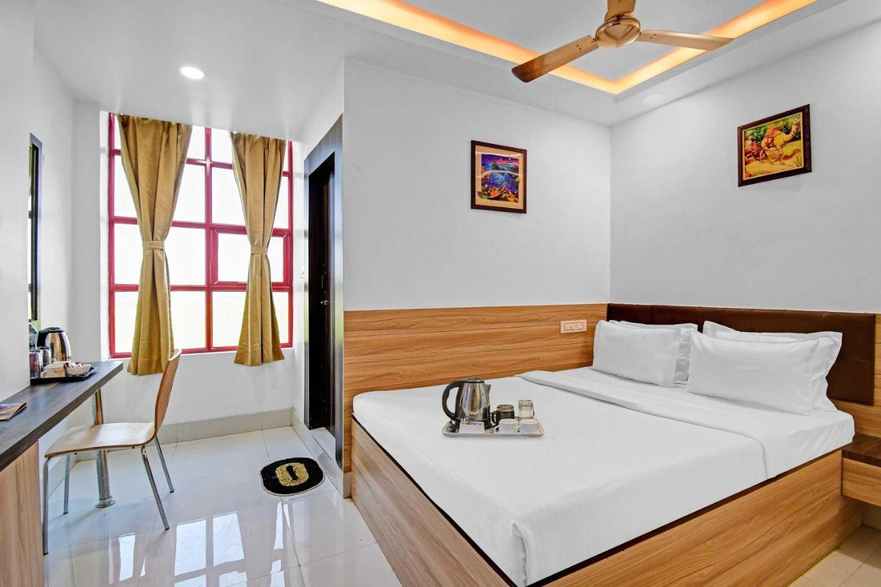 Oyo Townhouse 779 Gods County Hotel Tarapith Luaran gambar
